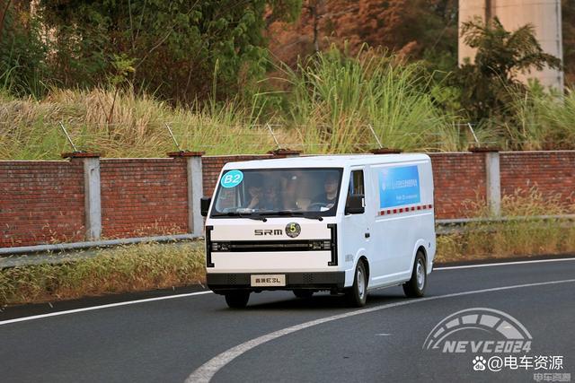 民物流车鑫源E3L荣膺多项大奖米乐体育app网站龚大兴打造国