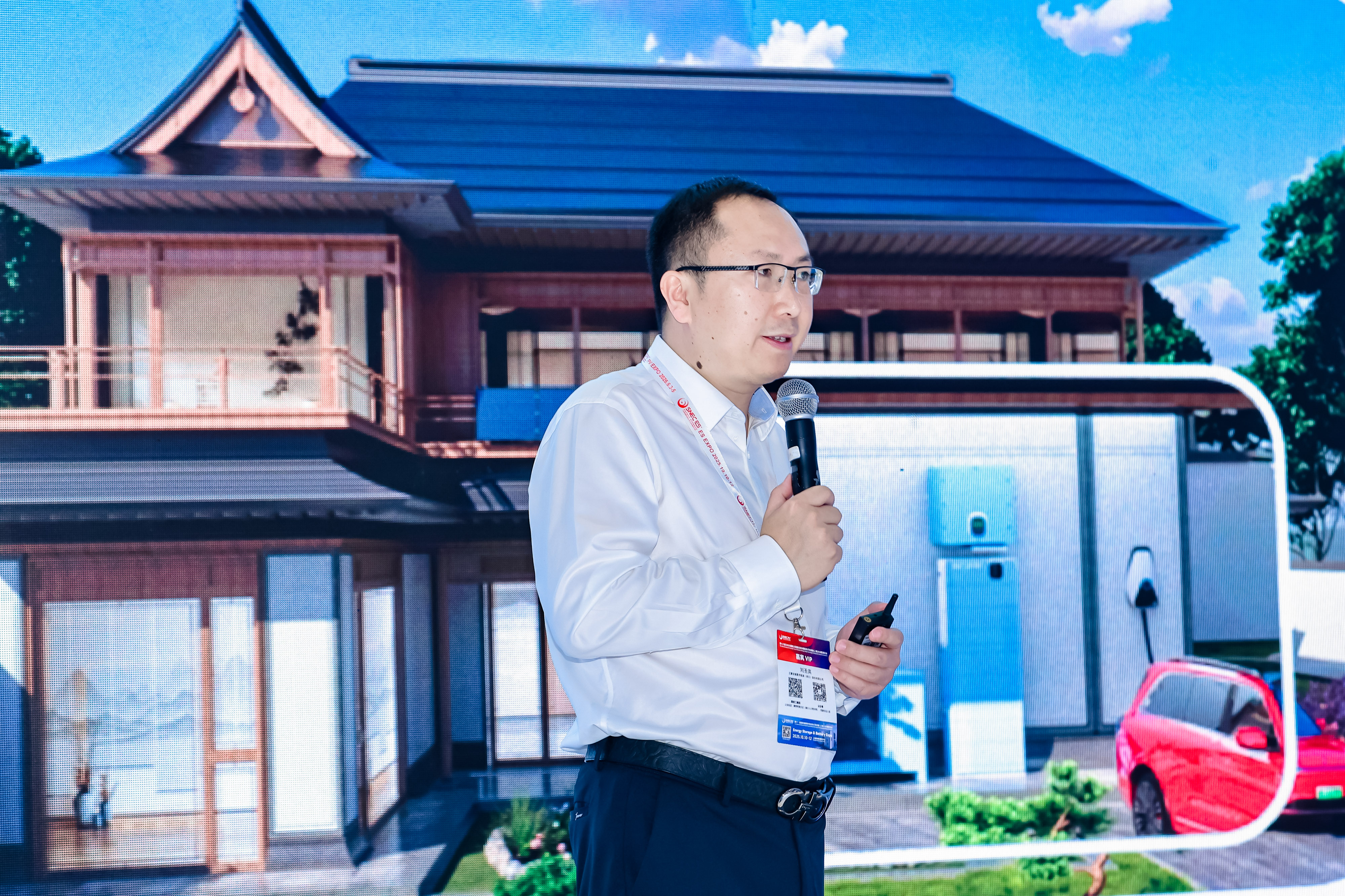 泰安能高燃登场引领综合能源服务生态直击SNEC首日方案升级签约不停正(图9)